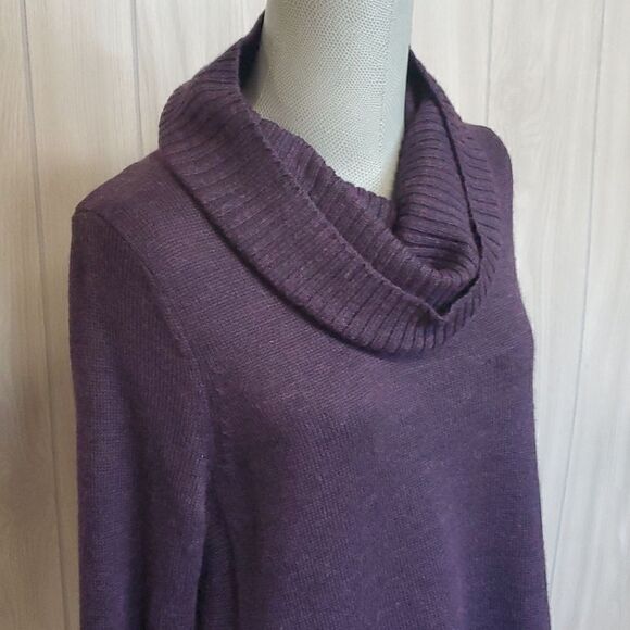 Tahari | Wool Blend Cowl Sweater - Picture 2 of 7